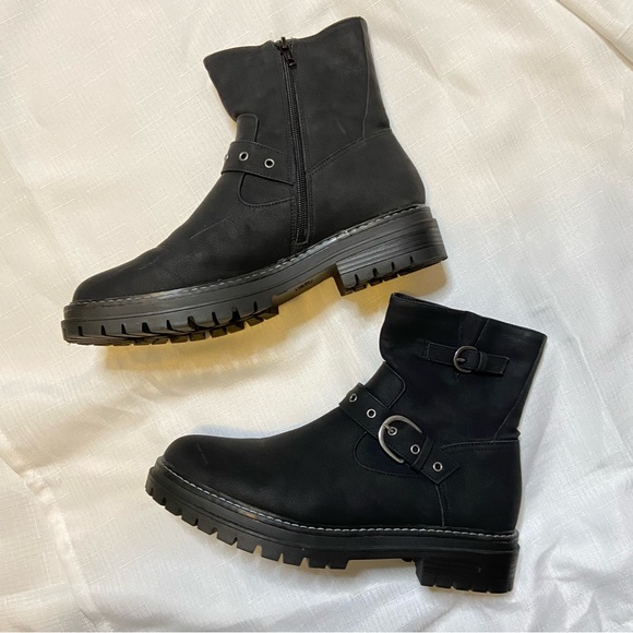 Time and Tru Lug Sole Buckle Moto Boots Size 11 - Picture 3 of 6